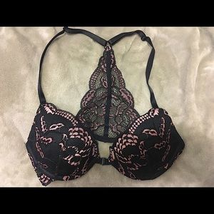 La Senza Front Closure Push Up 32B Lacy Bra